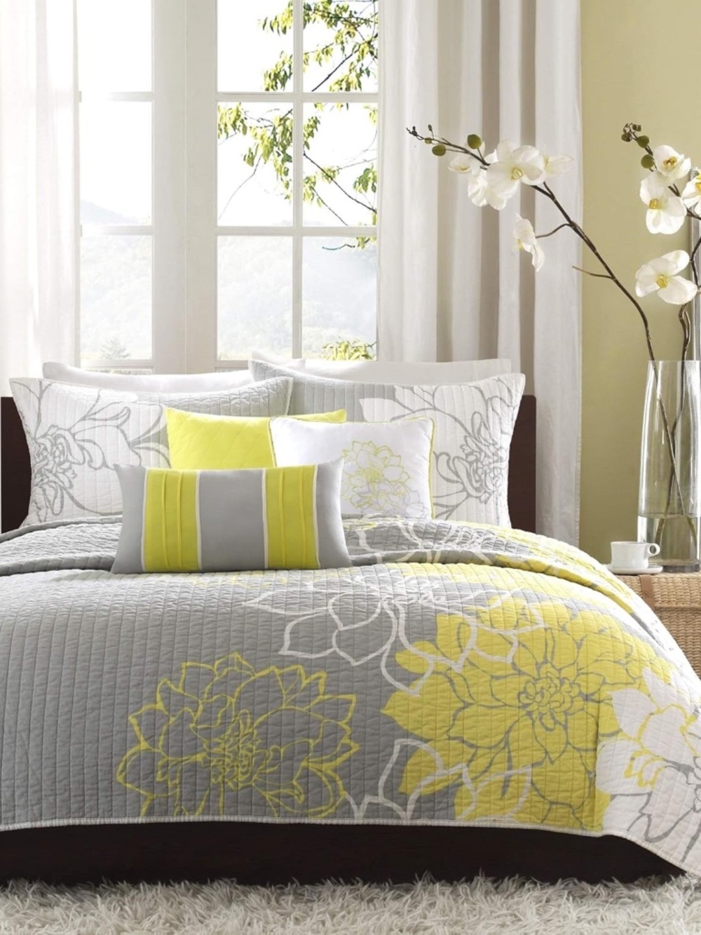 Madison Park Lola 100% Cotton Quilt Set - Casual Floral Channel King/Cal King